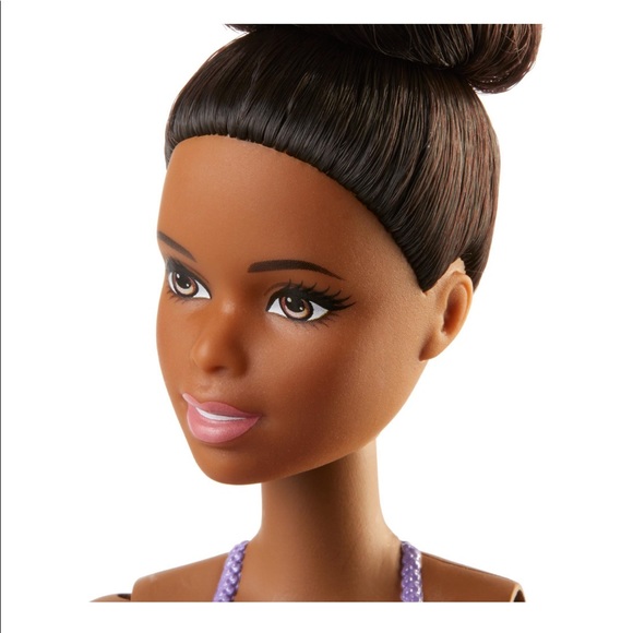 Barbie Ballerina Doll w/ Tutu & Sculpted Toe Shoes - Picture 3 of 6